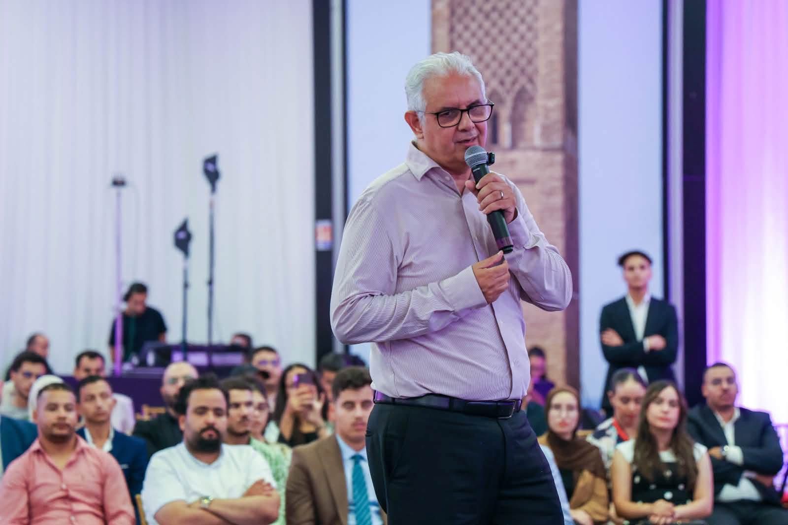الإستقلال يطلق إشارات مبكرة للانتخابات.. وبركة يضع الشباب في قلب المشروع الحزبي